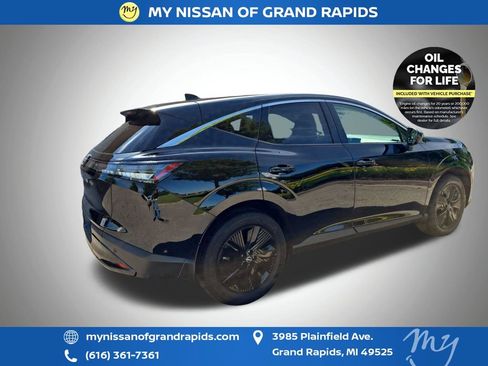 Used 2025 Nissan Murano SV AWD/4WD image 8