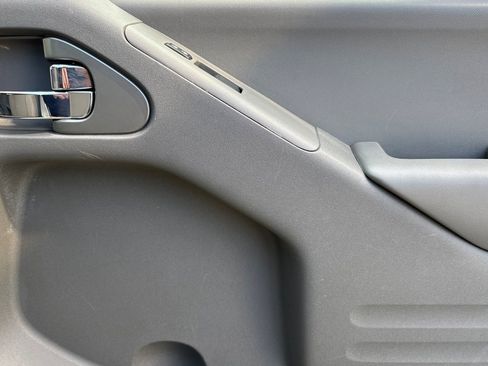 Used 2019 Nissan Frontier SV w/ Value Truck Package image 17