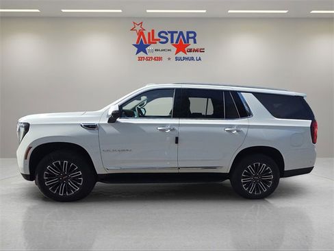 Used 2025 GMC Yukon Elevation w/ LPO, Floor Liner Package image 3