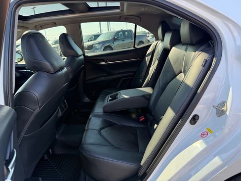 Used 2018 Toyota Camry XSE w/ Driver Assist Package image 8