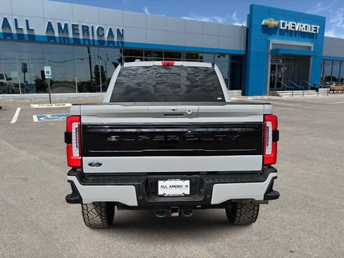 Used 2025 Ford F250 Platinum AWD/4WD image 7