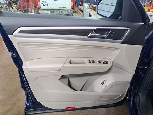 Used 2021 Volkswagen Atlas SE image 23