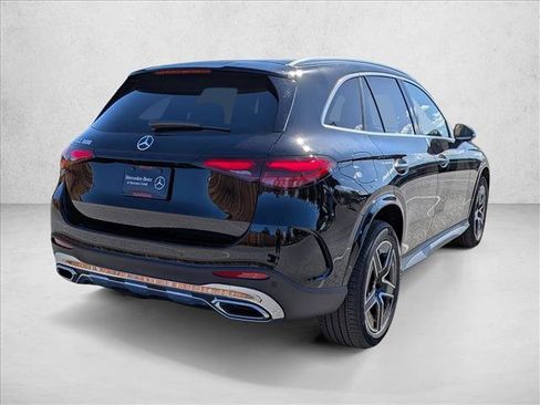 New 2026 Mercedes-Benz GLC 300 image 2