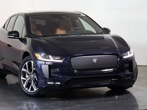 Used 2024 Jaguar I-PACE R-Dynamic HSE AWD/4WD image 6