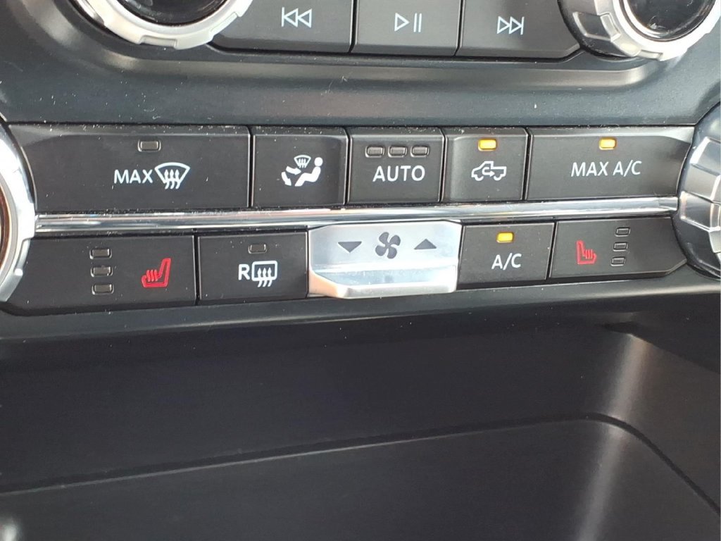 Certified 2025 Ford F150 Tremor w/ Tow/Haul Package AWD/4WD image 20