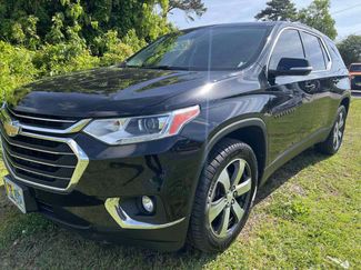 Used 2020 Chevrolet Traverse LT w/ LT Premium Package image 1