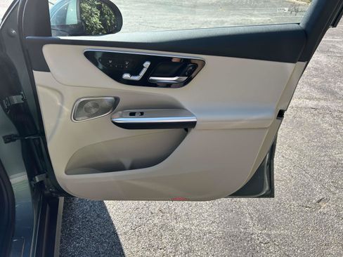 New 2027 Mercedes-Benz GLC 300 image 42