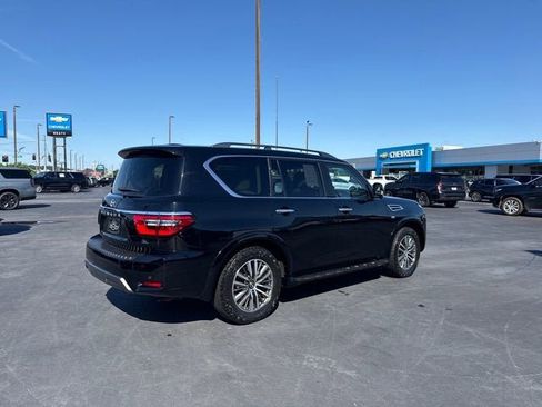 Used 2021 Nissan Armada SL w/ Captain's Chairs Package AWD/4WD image 3