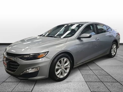 Used 2024 Chevrolet Malibu LT image 1