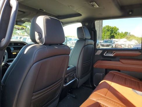 New 2026 GMC Sierra 2500 Denali Ultimate w/ Max Trailering Package AWD/4WD image 11