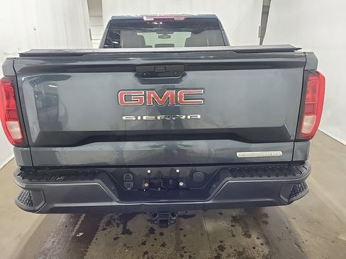 Used 2020 GMC Sierra 1500 Elevation w/ Elevation Value Package image 8