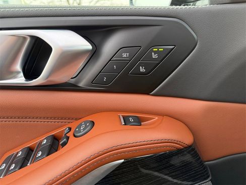 Used 2025 BMW X5 xDrive40i image 30