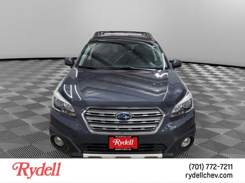 Used 2017 Subaru Outback 2.5i Limited w/ Popular Package #5 AWD/4WD image 8