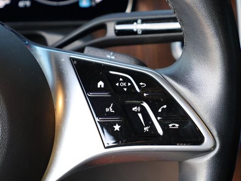 Certified 2022 Mercedes-Benz C 300 4MATIC Sedan image 32