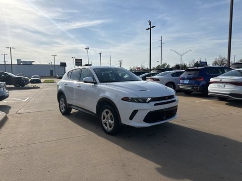 Used 2024 Dodge Hornet GT AWD/4WD image 3