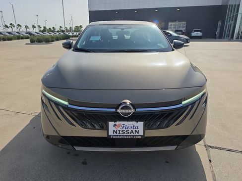 New 2026 Nissan Sentra SV w/ Floor Mat Package FWD image 10