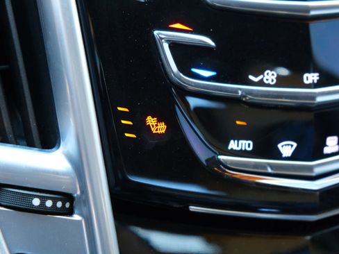 Used 2016 Cadillac SRX Luxury w/ Driver Awareness Package image 33