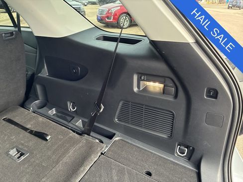 Used 2025 Ford Explorer Active AWD/4WD image 41