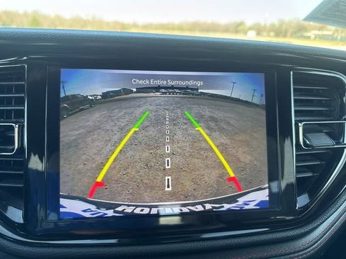 Used 2023 Dodge Durango GT image 17