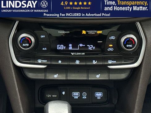 Used 2019 Hyundai Santa Fe Limited image 15