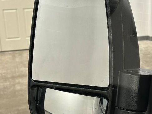 Used 2024 Ford Transit 350 XLT image 35