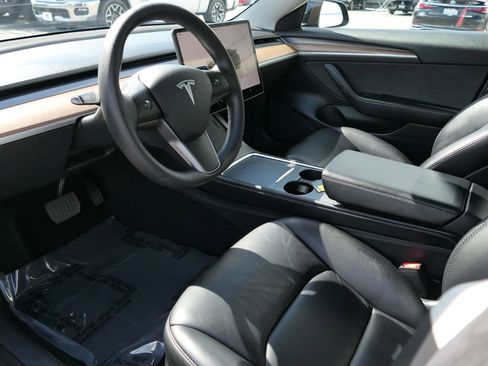 Used 2022 Tesla Model 3 Long Range image 9