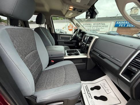 Used 2019 RAM 1500 Big Horn AWD/4WD image 11