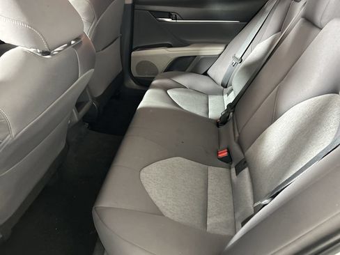 Used 2022 Toyota Camry LE w/ Carpet Mat Package (TMS) FWD image 24