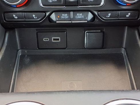 Used 2022 Chevrolet Tahoe RST w/ Sport Performance Package image 20