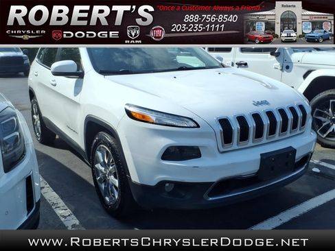 Used 2017 Jeep Cherokee Limited AWD/4WD image 1