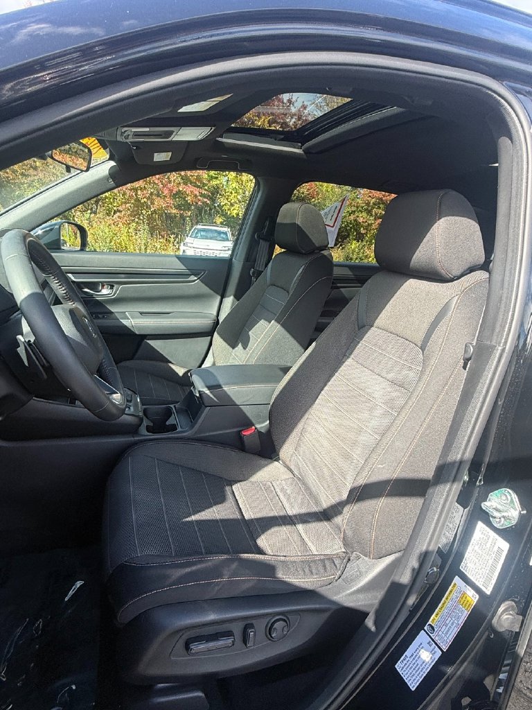 Used 2024 Honda CR-V Sport image 25