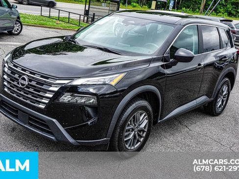 Used 2024 Nissan Rogue S FWD image 15