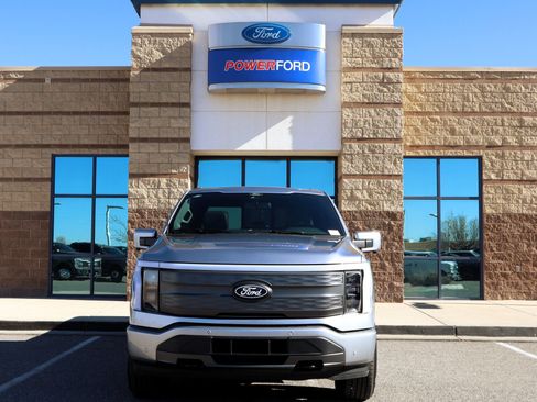 New 2025 Ford F150 Lightning Lariat w/ Max Trailer Tow Package image 3