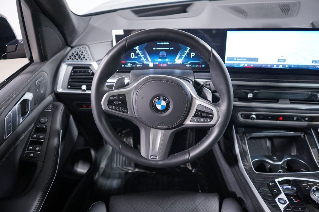 Used 2026 BMW X7 xDrive40i w/ M Sport Package AWD/4WD image 13