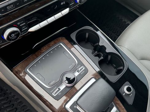 Used 2018 Audi Q7 3.0T Prestige AWD/4WD image 29