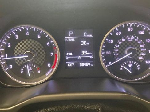 Used 2019 Hyundai Elantra SE w/ Cargo Package FWD image 30