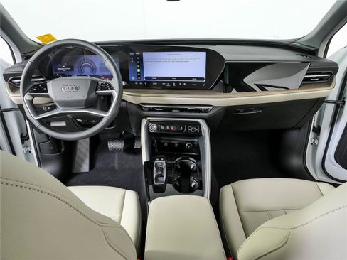 New 2026 Audi Q5 Premium AWD/4WD image 18