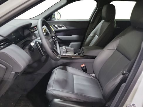 New 2026 Land Rover Range Rover Velar Dynamic SE image 13