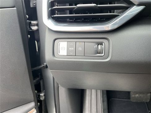 New 2025 GMC Acadia Elevation w/ Elevation Premium Package image 18