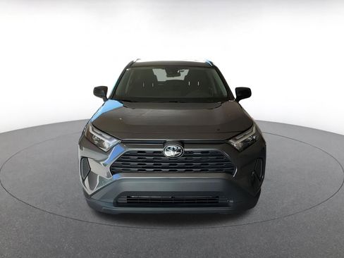 Used 2025 Toyota RAV4 LE image 8