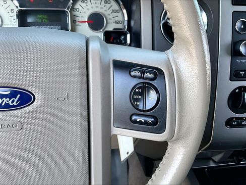 Used 2013 Ford Expedition XLT w/ Leather Seating Pkg RWD image 21