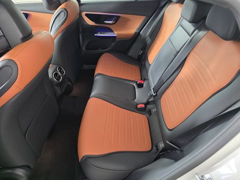 New 2026 Mercedes-Benz GLC 300 4MATIC image 11