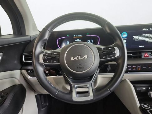 Certified 2023 Kia Sportage EX FWD image 9