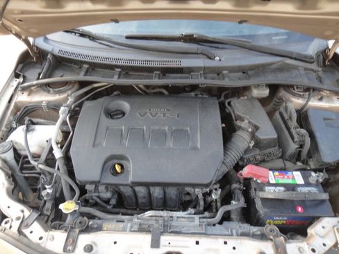 Used 2011 Toyota Corolla LE image 17