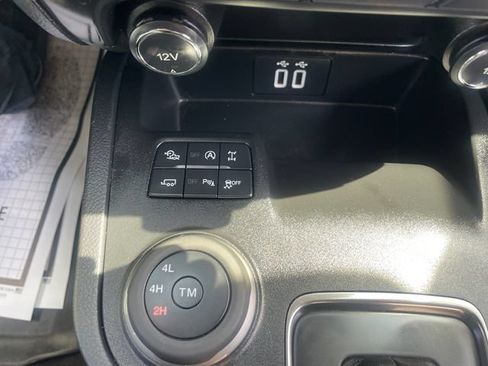 Used 2019 Ford Ranger Lariat w/ FX4 Off-Road Package AWD/4WD image 23