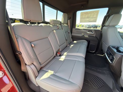 New 2026 Chevrolet Silverado 3500 LTZ w/ LTZ Premium Package AWD/4WD image 15