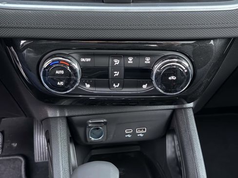 New 2026 Chevrolet TrailBlazer LT w/ Convenience Package image 12