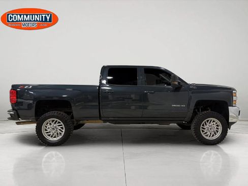 Used 2019 Chevrolet Silverado 2500 LT image 9