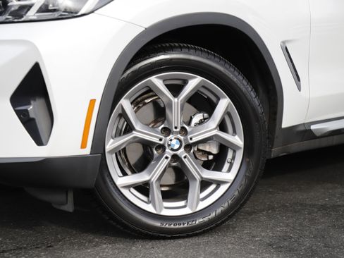 Used 2023 BMW X3 xDrive30i w/ Premium Package image 2