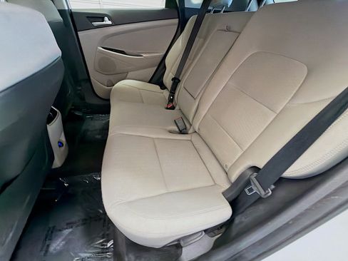 Used 2020 Hyundai Tucson SEL w/ Cargo Package FWD image 13